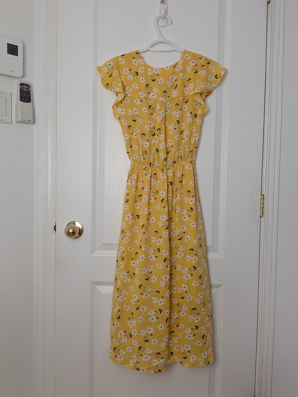 Monteau Los Angeles Yellow Floral Faux-Wrap Midi Dress - Size Small #232 - Picture 3 of 5